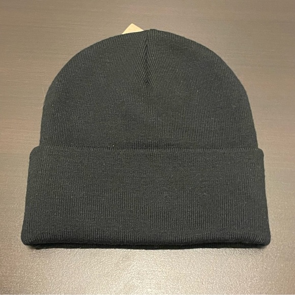 JORDAN Peak Essential Beanie in Black - Picture 4 of 6